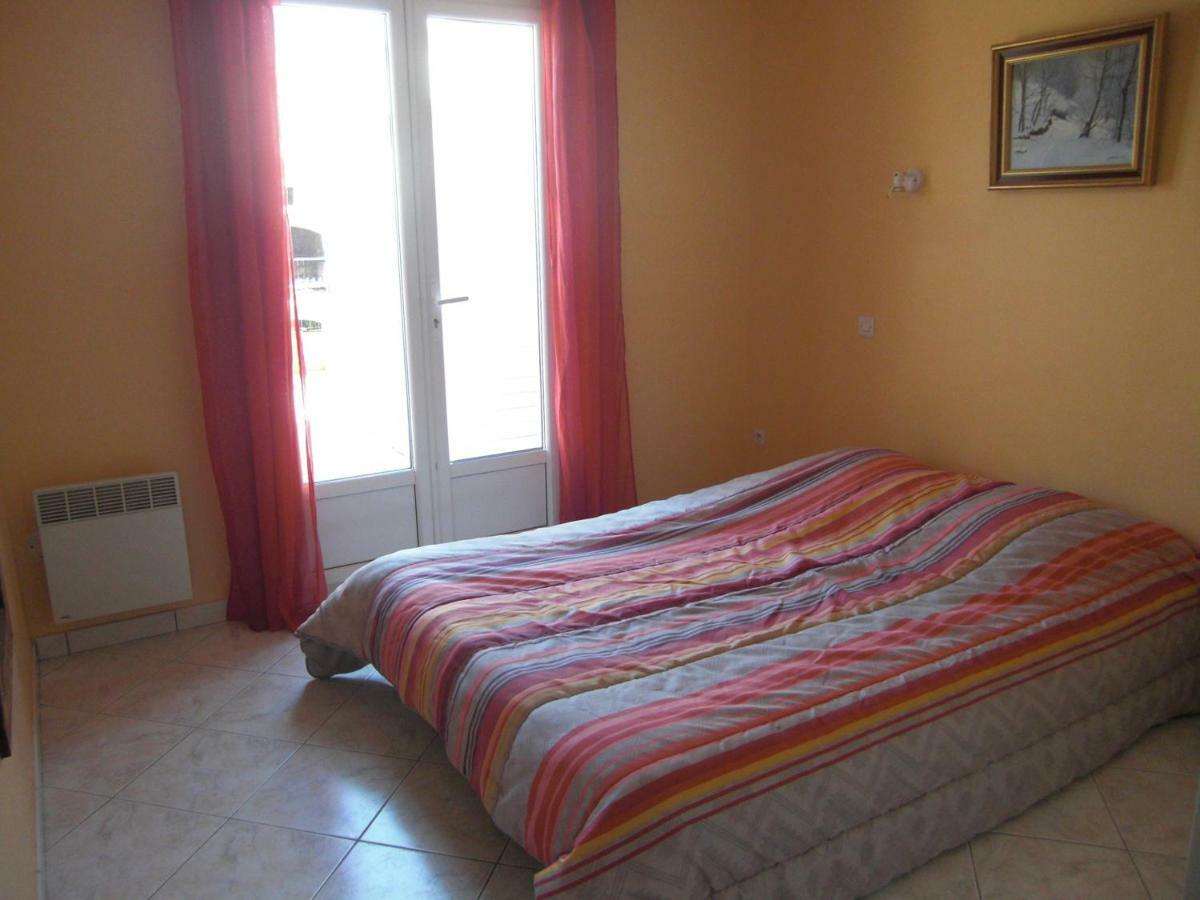 79 Rue Des Tourterelles Apartment La Londe-les-Maures Bagian luar foto